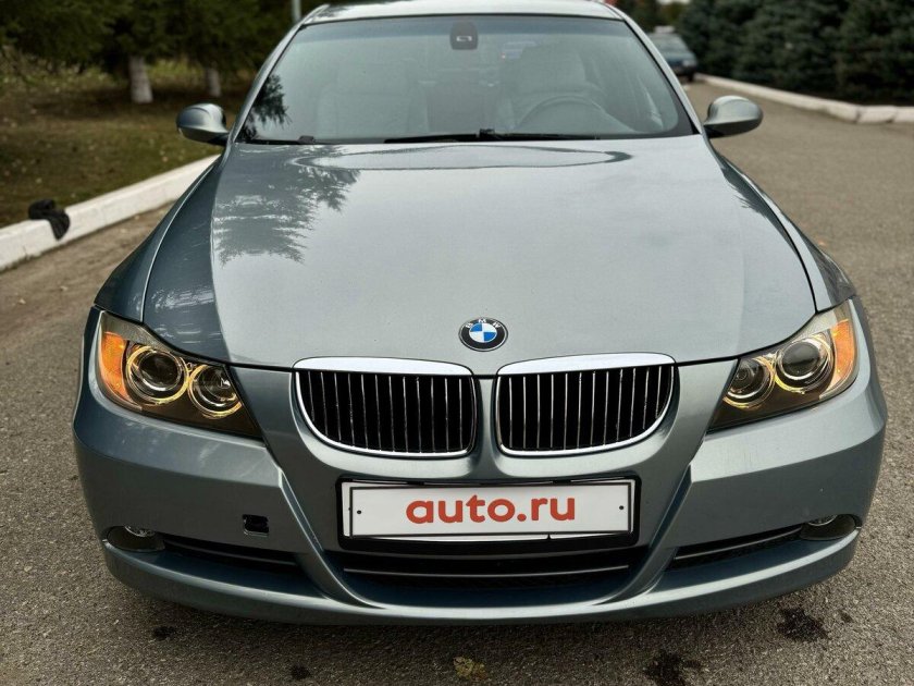 Бмв 3 2005