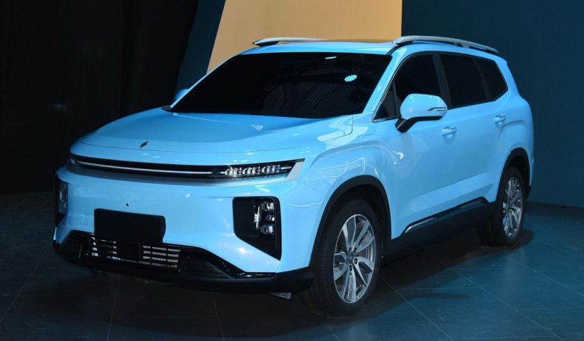 Livan машина 2022