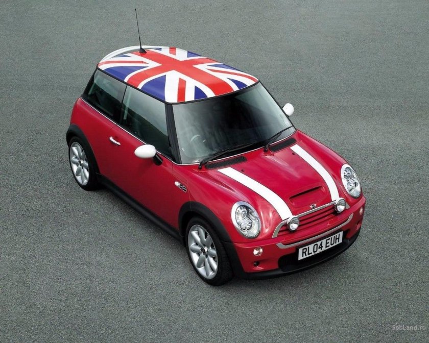 Машина мини Купер