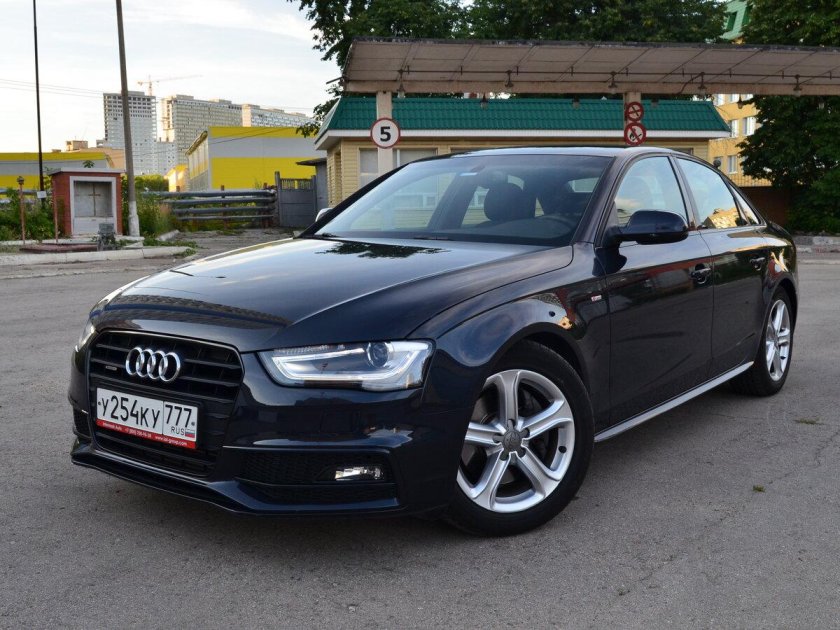 Audi a4 2014