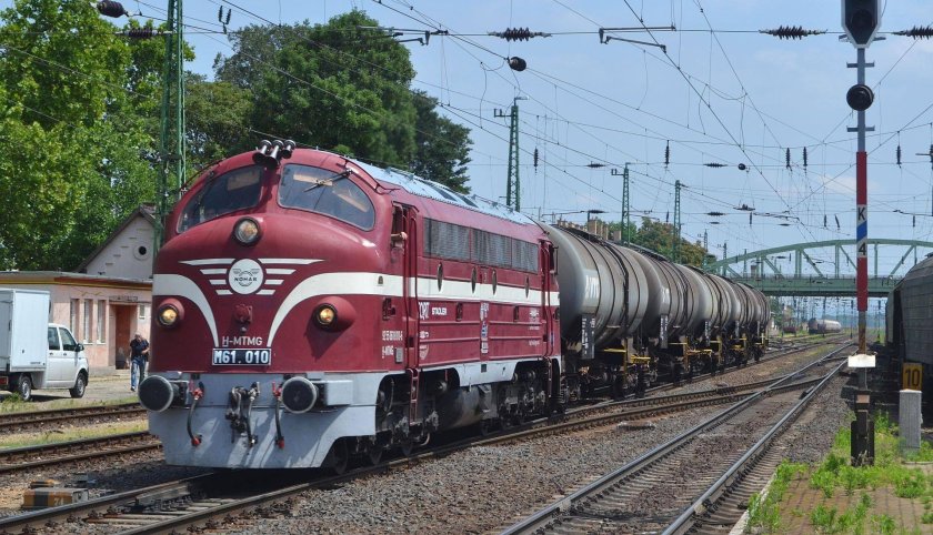 M61 тепловоз