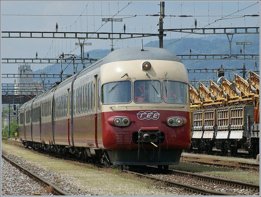 Эдс1р электропоезд