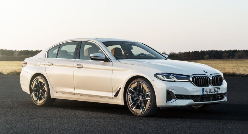 BMW 5 2021