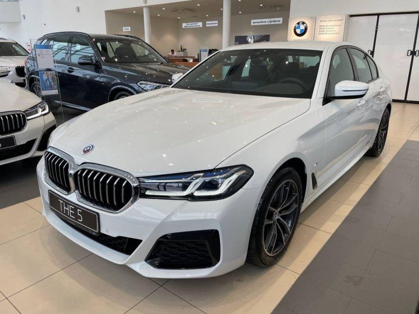 Комплектации БМВ 5 серии g30