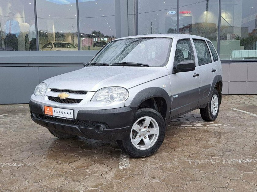 Шевроле нива 2011 года
