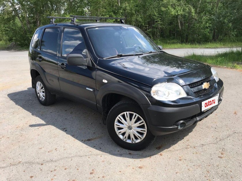 Нива шевроле 2011 чёрный