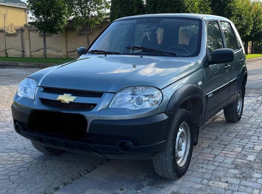 Chevrolet Niva 2012