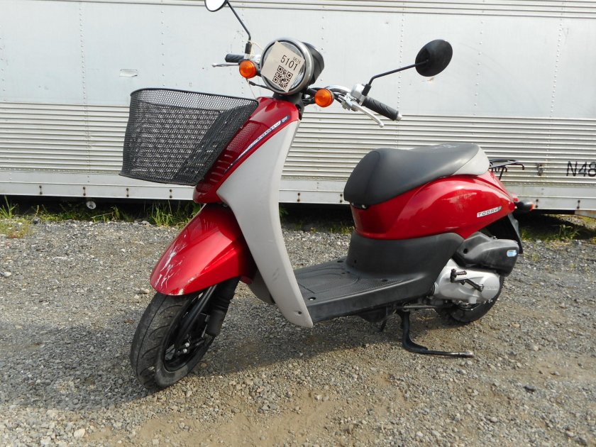 Honda today 67 красного цвета