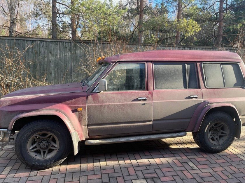 Nissan patrol внедорожник