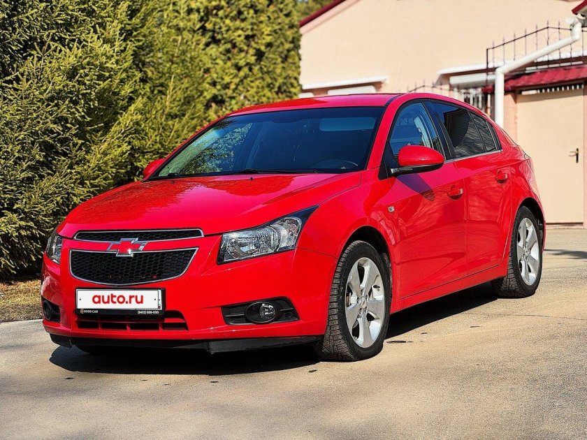 Шевроле круз 2013 красный
