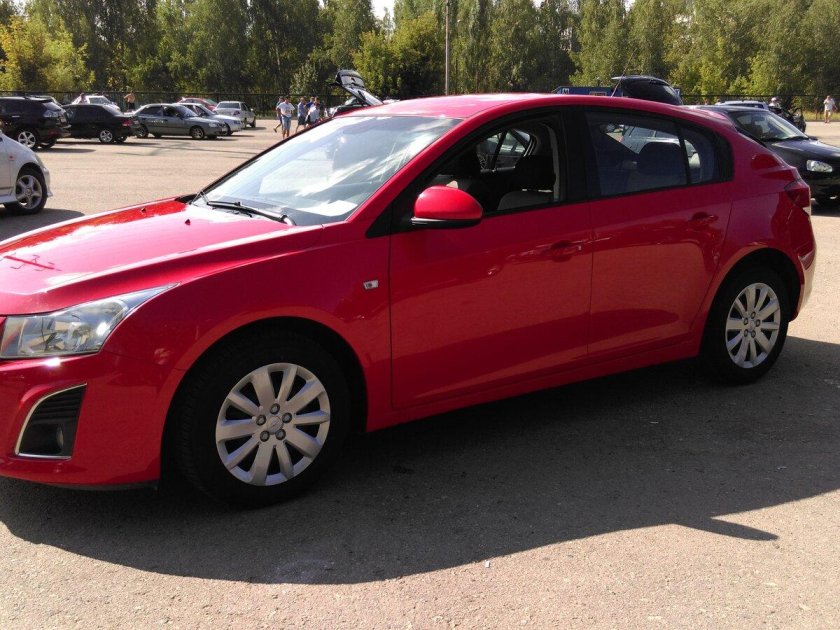 Chevrolet Cruze 2013 хэтчбек