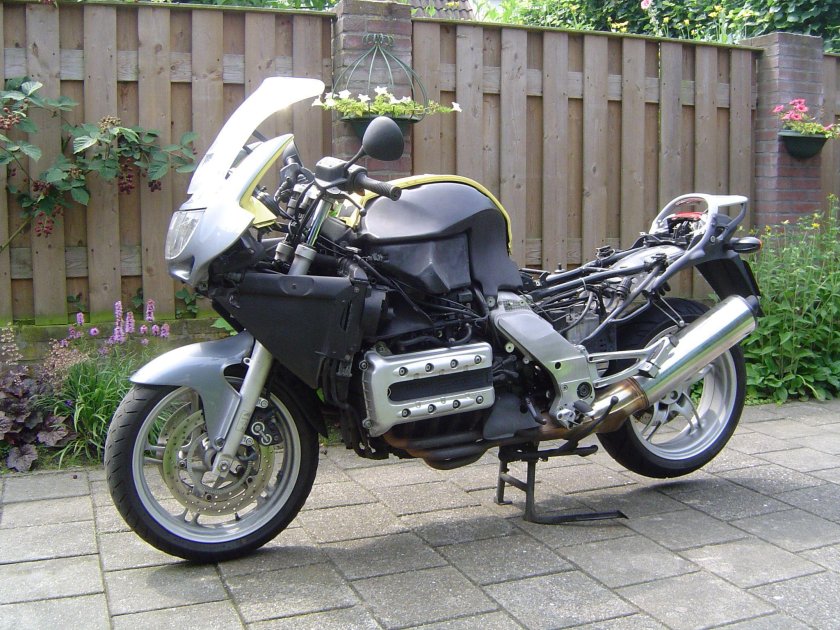 BMW k1200rs