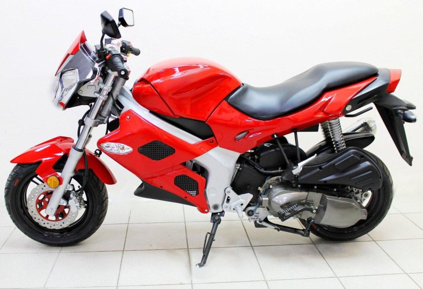 Скутербайк омакс 180