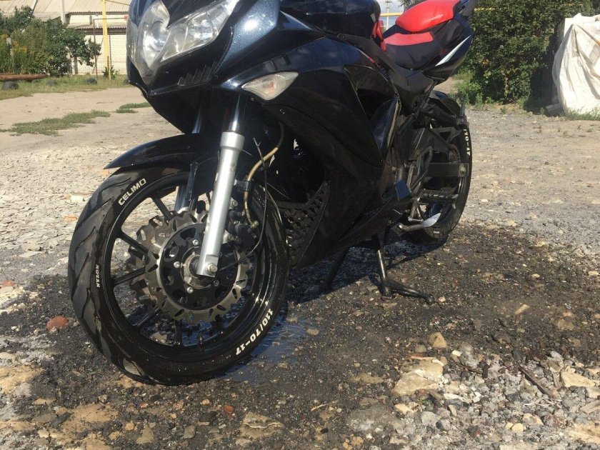 Мотоцикл драгон 300