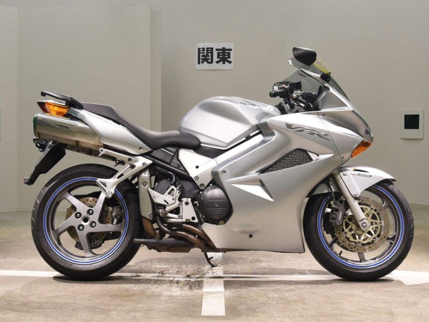 Honda 800 кубов