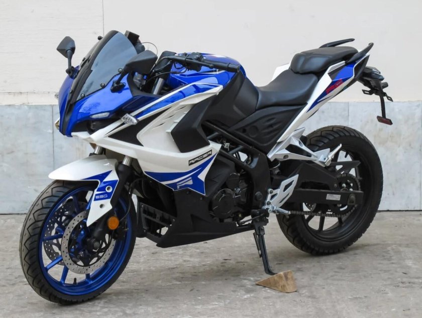 Racer Storm rc250xzr-a