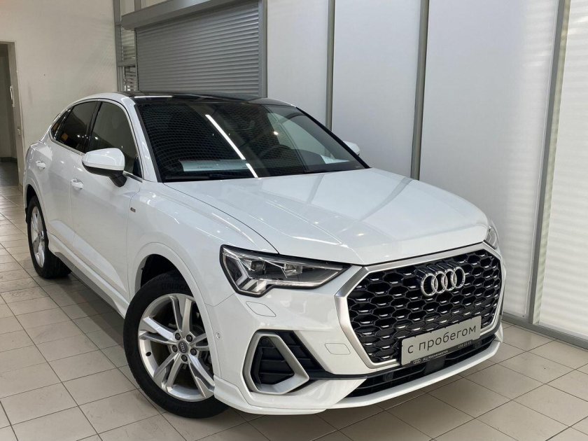 Audi q3 White 2020