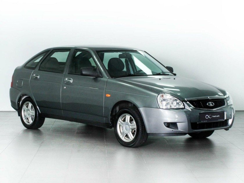 Лада Приора 1 серый