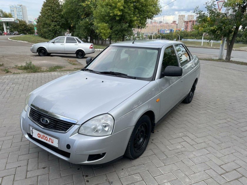 Лада Приора 14