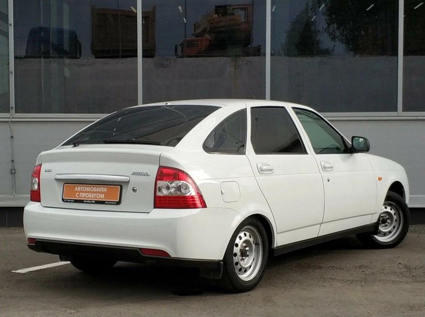 Лада Приора 2 хэтчбек