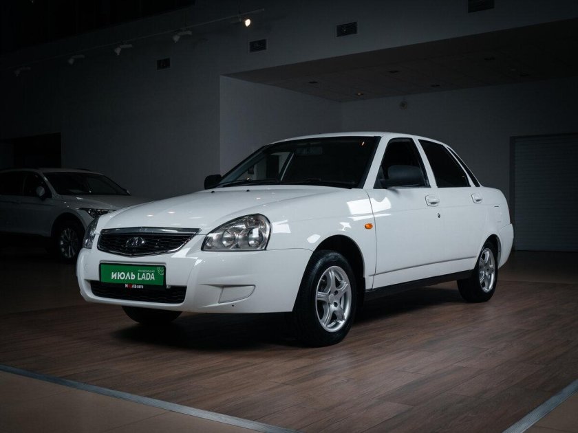 Лада приора 2017