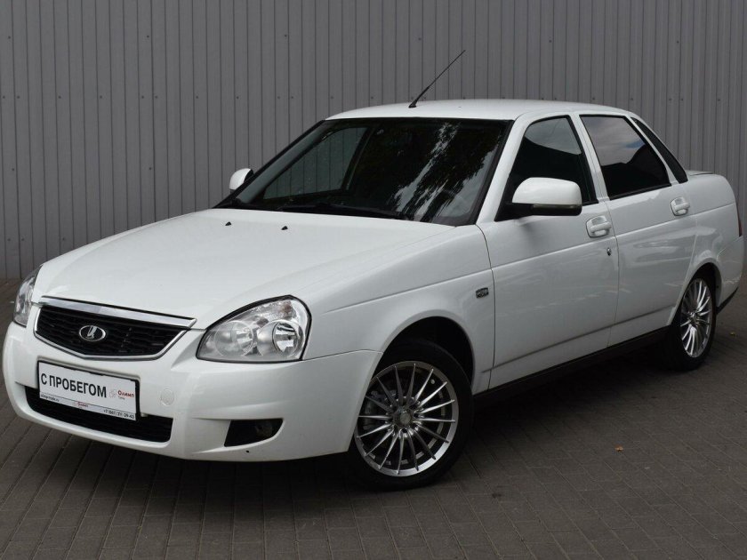 Лада Приора 2015