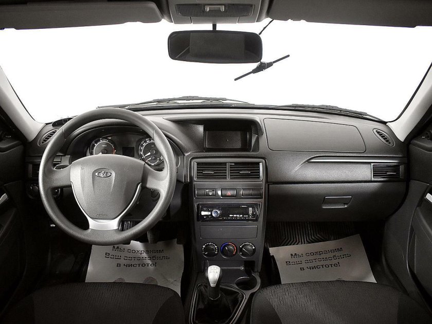 Лада Приора 1