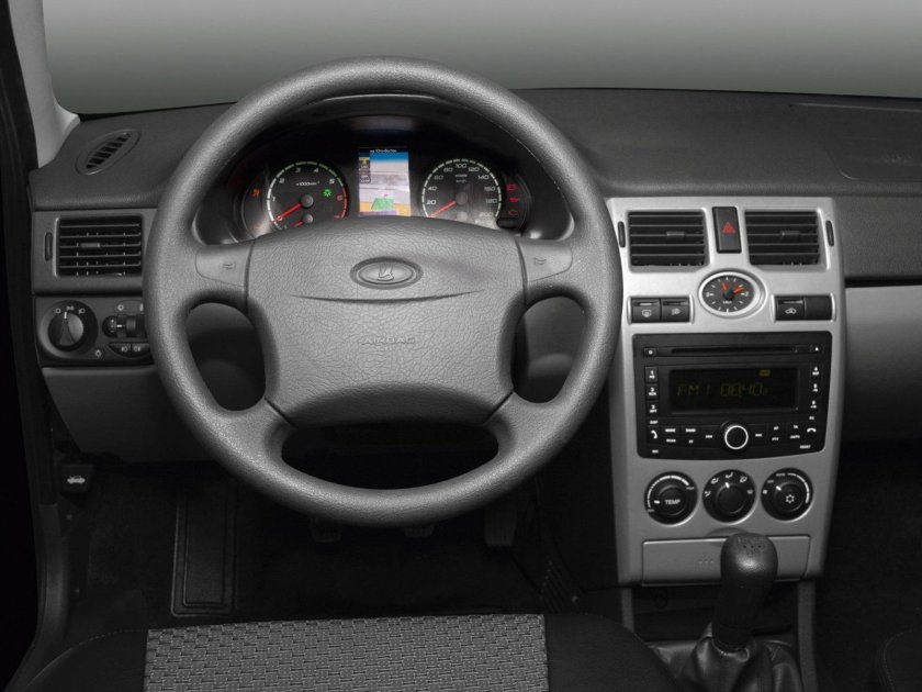 Лада Приора 2170 седан салон