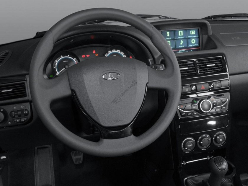 Лада Приора 2013