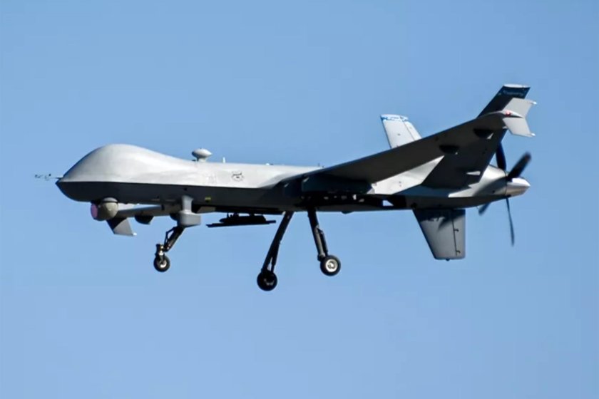 Дрон mq-9