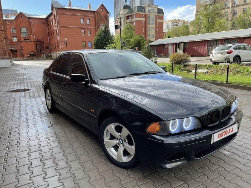 Бмв 523 1999
