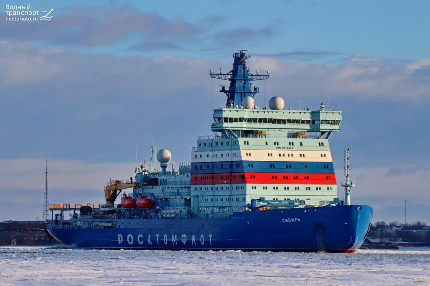 Ледокол 22220