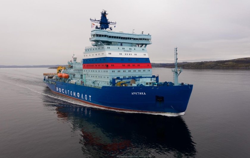Ледокол Арктика 22220