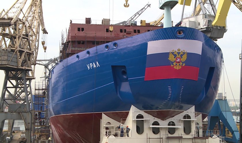 Ледокол Урал 22220