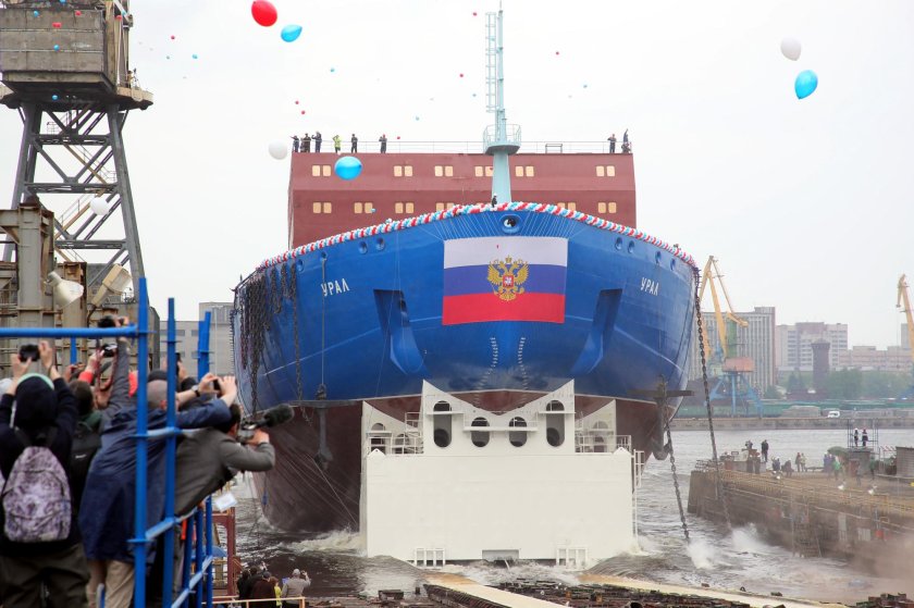 Ледокол Урал 22220