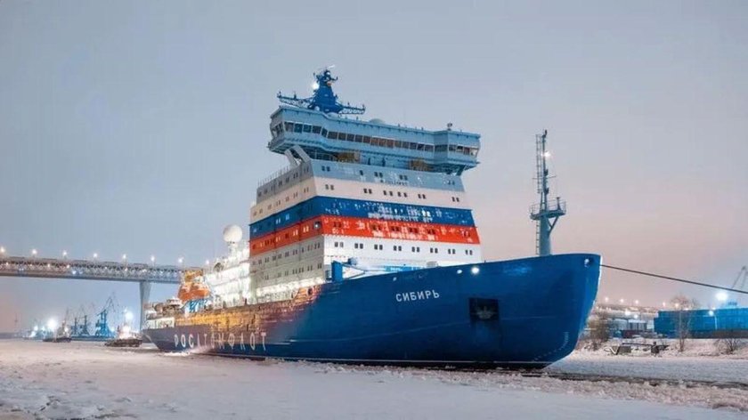 Атомный ледокол Сибирь