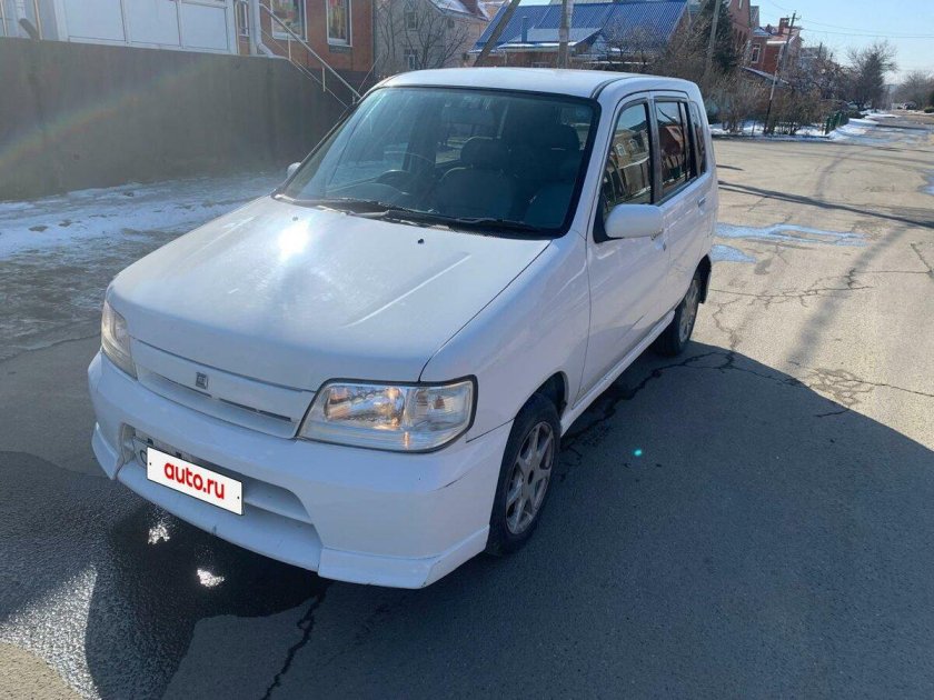 Nissan cube 1998