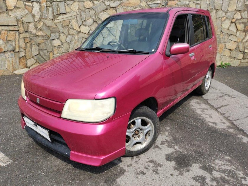 Объявление розовый Ниссан