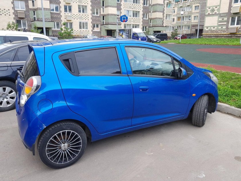 Шевроле Спарк синий