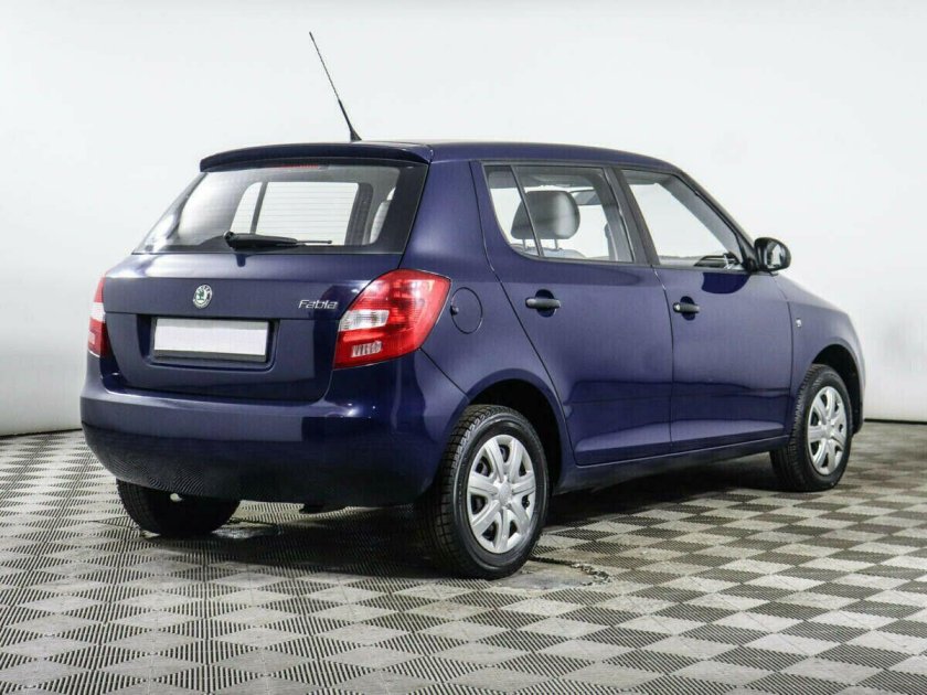 Шкода Фабия механика