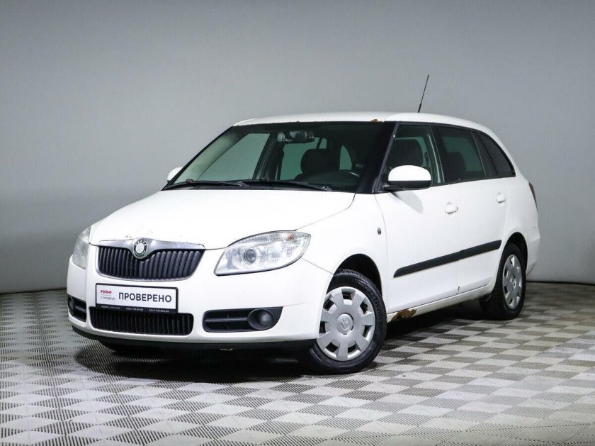 Шкода фабия 2012 белая