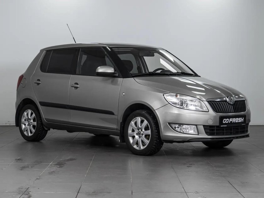 Шкода фабия 1.2 2013