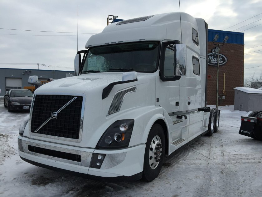 Volvo VNL 780