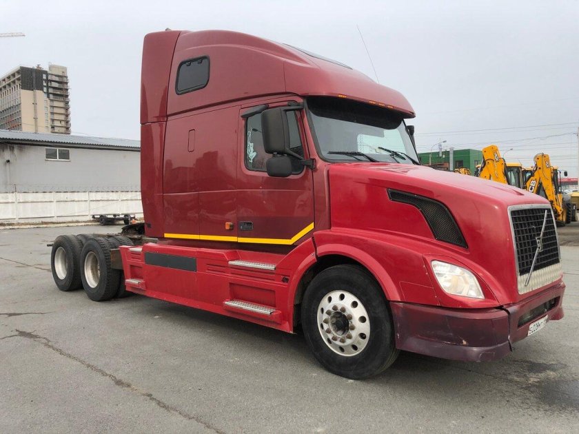 Вольво vnl 670 2003