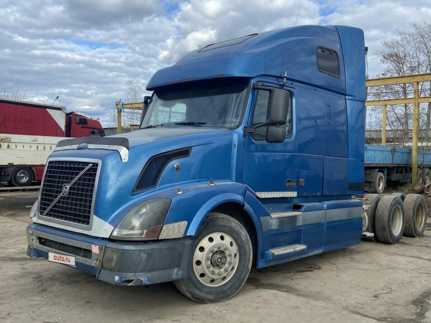 Седельный тягач вольво vnl