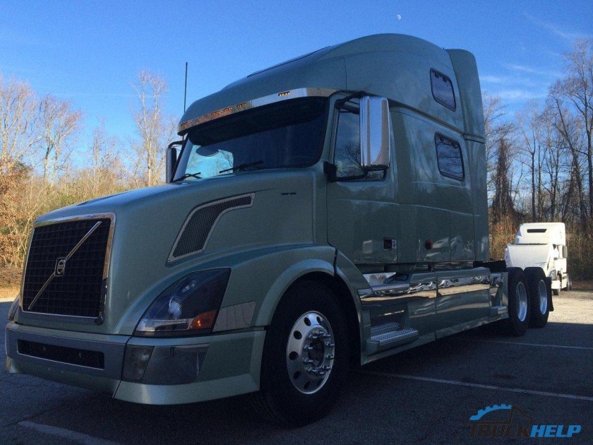 Тягач Вольво внл 780