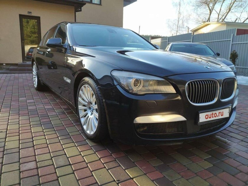 Бмв 7 серии 2012 года