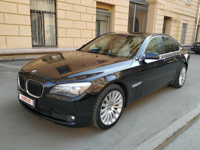 БМВ 740 f02