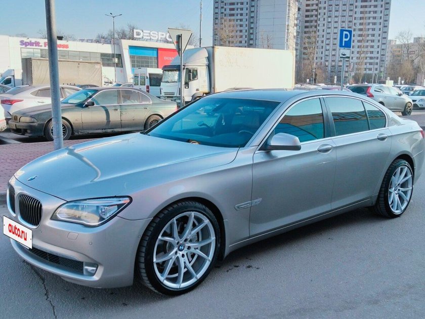 Бмв 740 d