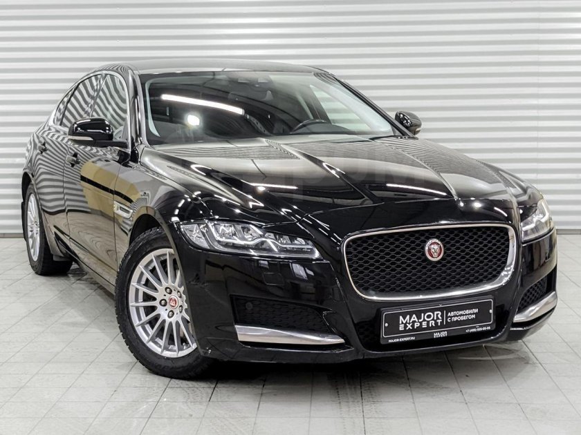 Jaguar xf 2017